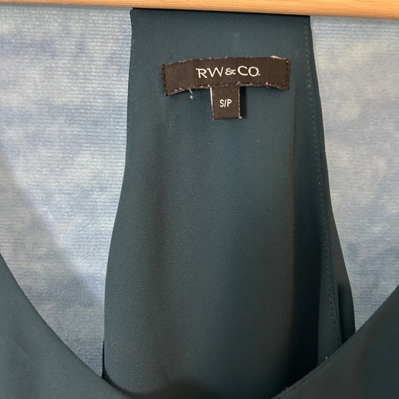 RW&CO. Sleeveless chiffon blouse - Picture 2 of 5